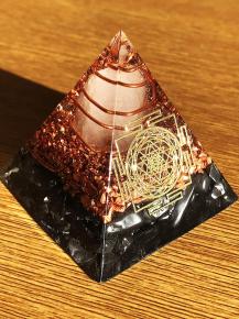 オルゴナイト ピラミッド ヤントラ 風水 置物 オブジェ (テラヘルツ)