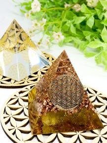 フラワーオブライフ オルゴナイト ピラミッド (シトリン)