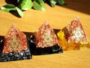 オルゴナイト ピラミッド メタトロンキューブ 幾何学模様  置物